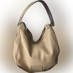 Marc Jacobs Pebbled Leather Hobo Bag – Taupe Beige Shoulder Bag